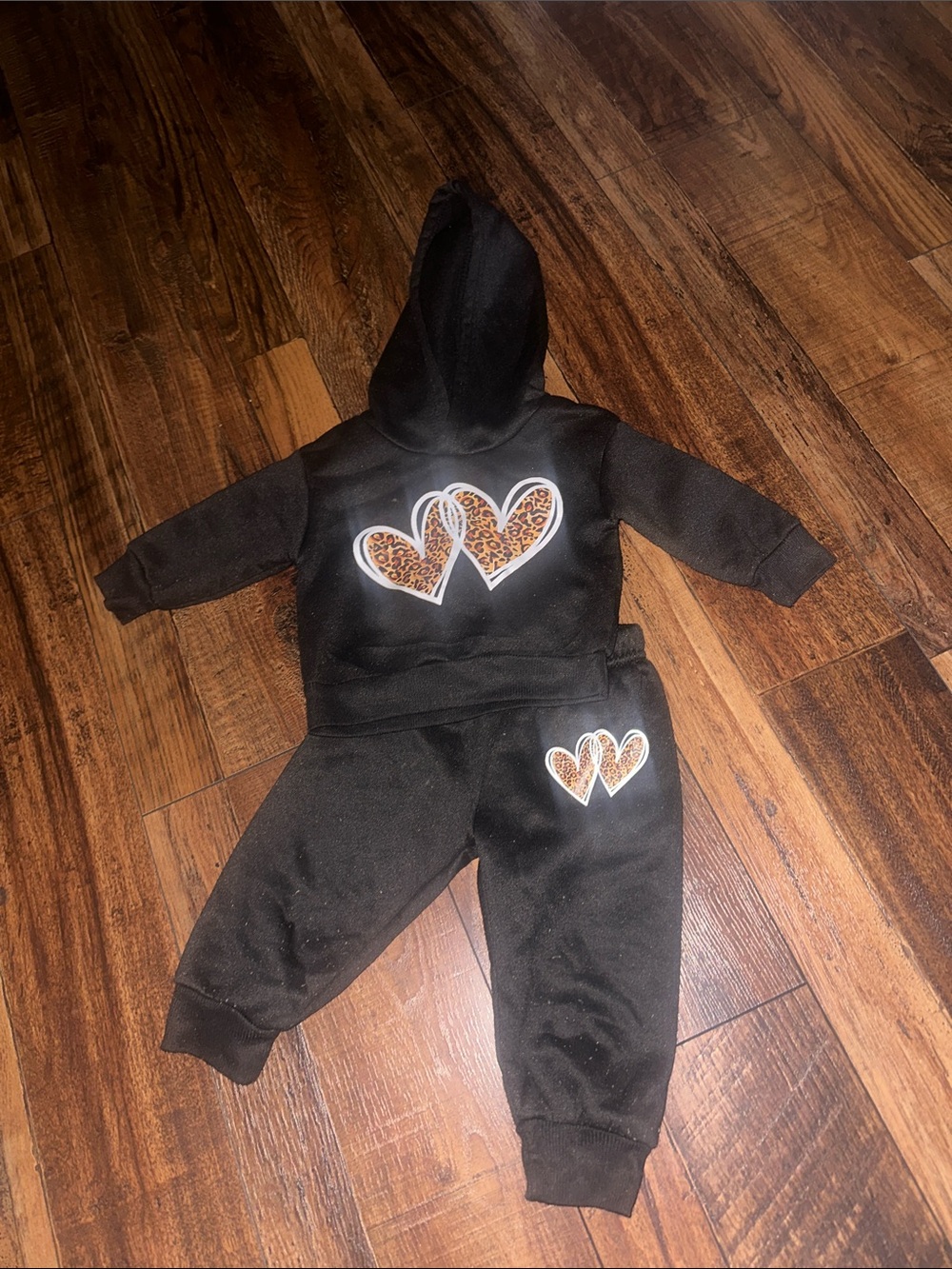 Black Kids Hoodie & Jogger Set with Leopard Heart Accents